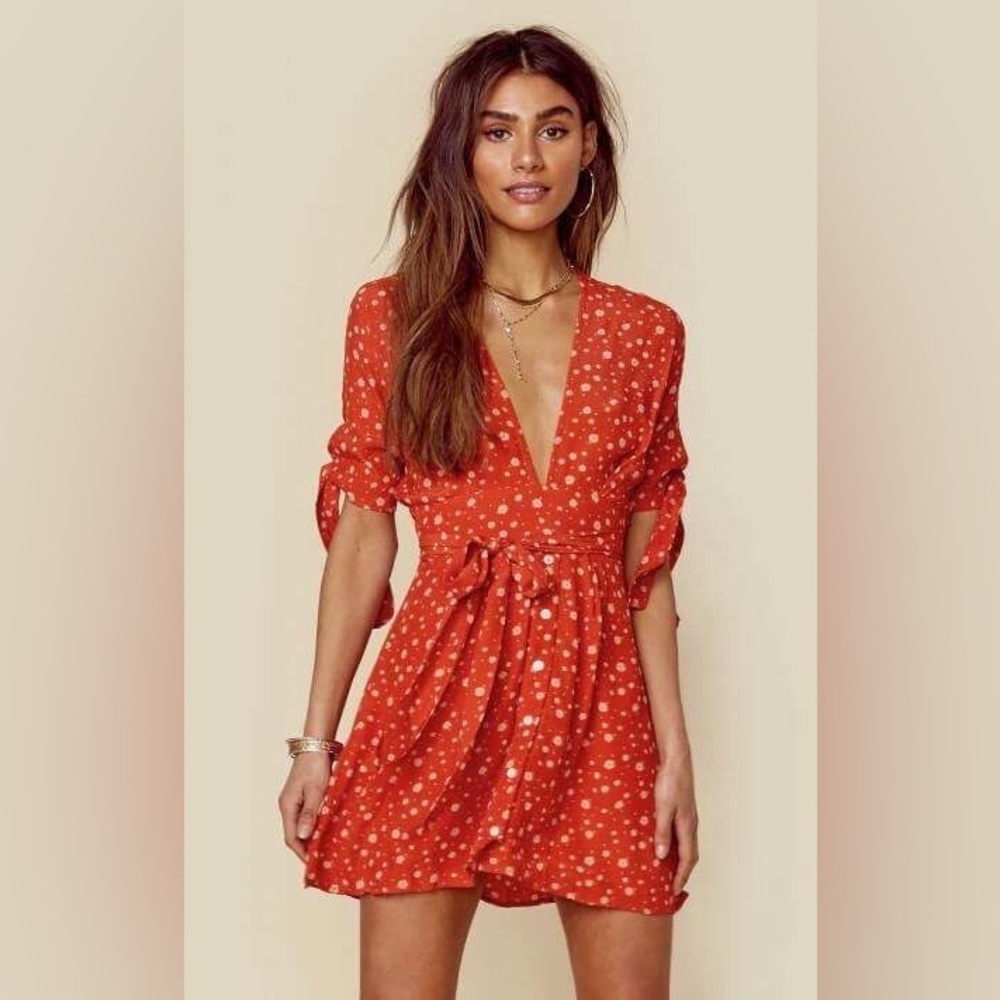 Faithful the brand Birgit Coral red floral print Tie-sleeve dress